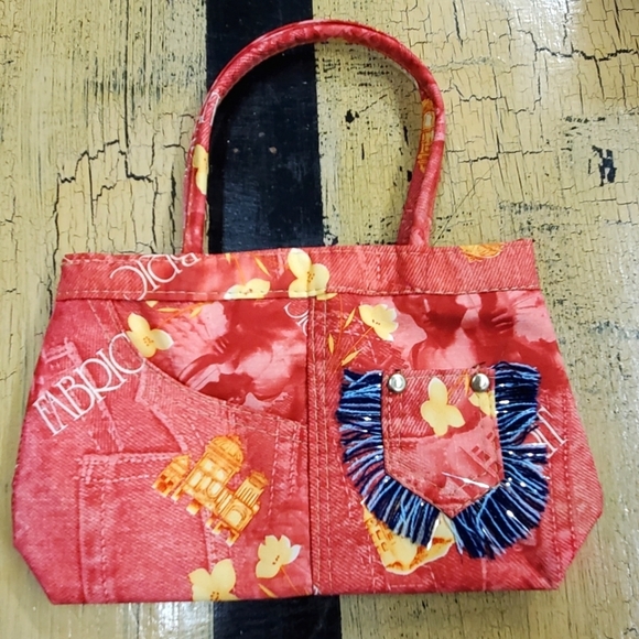 Handbags - 👸👜 NWOT Small wristlet purse